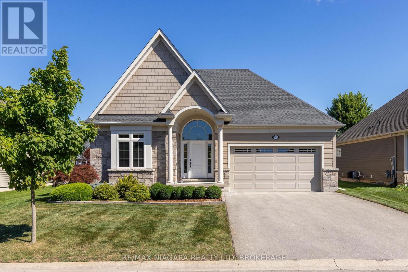 3562 ALGONQUIN DRIVE - 1