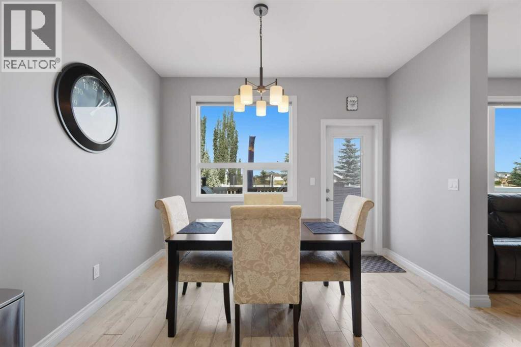 64 Henderson Crescent - 5