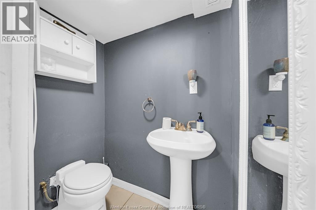 45 Wigle STREET - 24