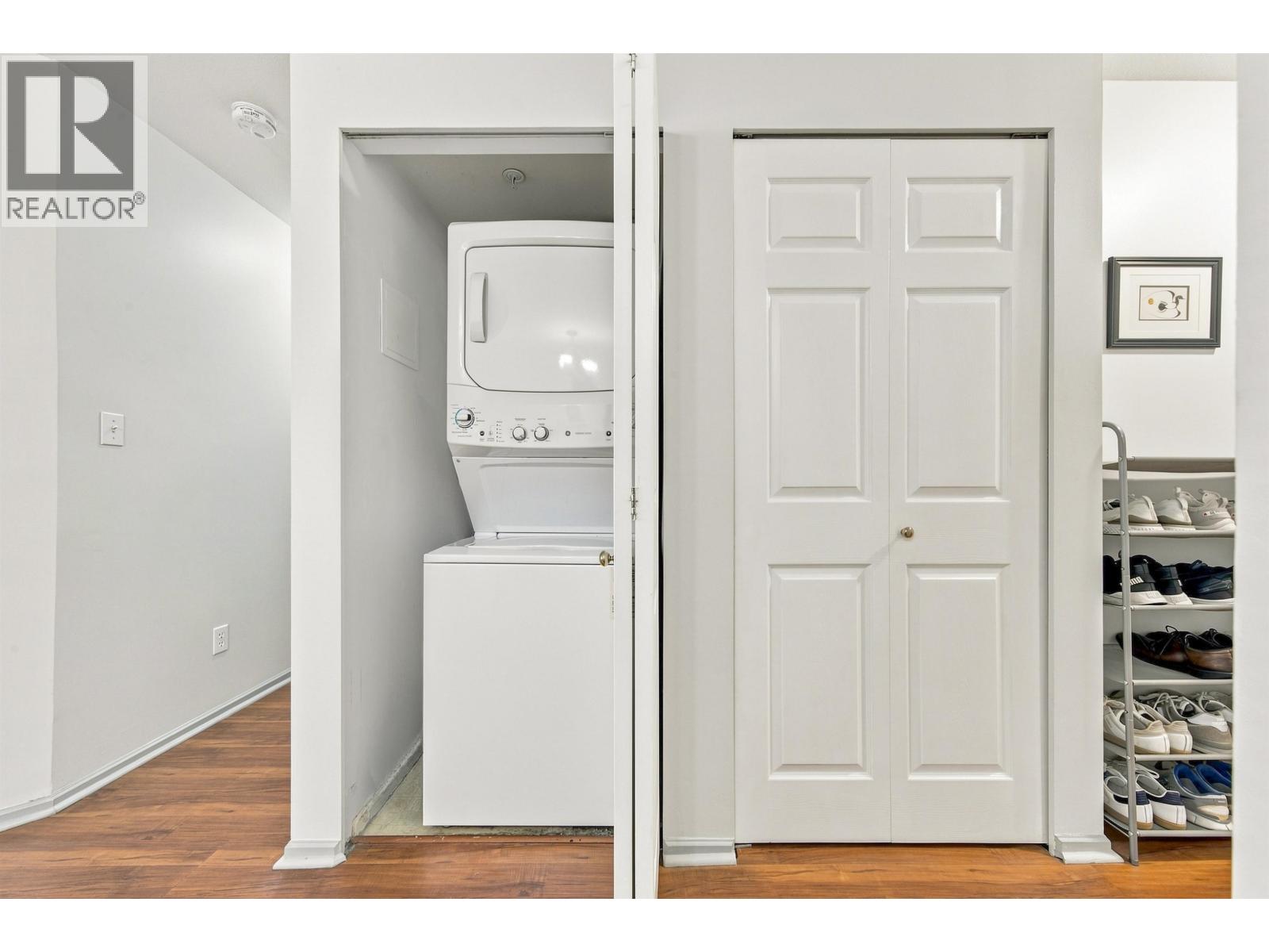 410 525 AGNES STREET, New Westminster