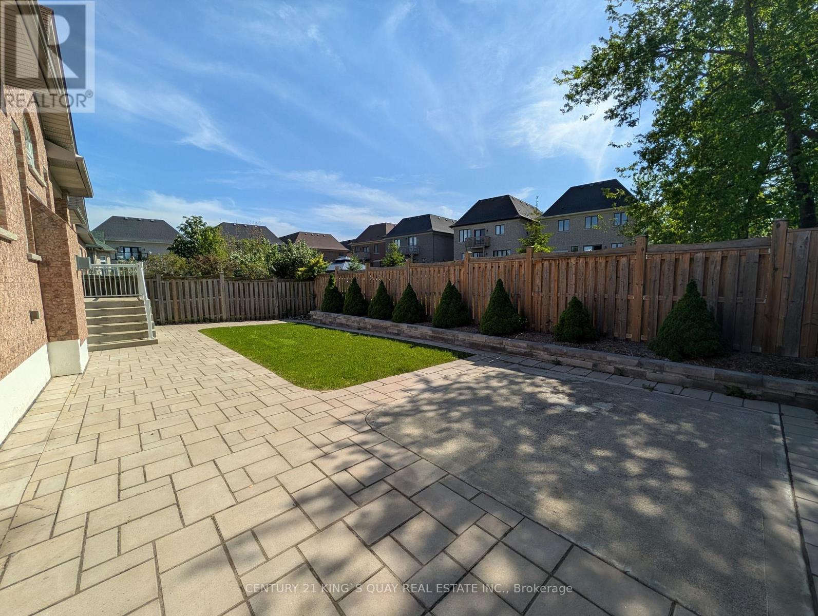 10 COAKWELL DRIVE - 22