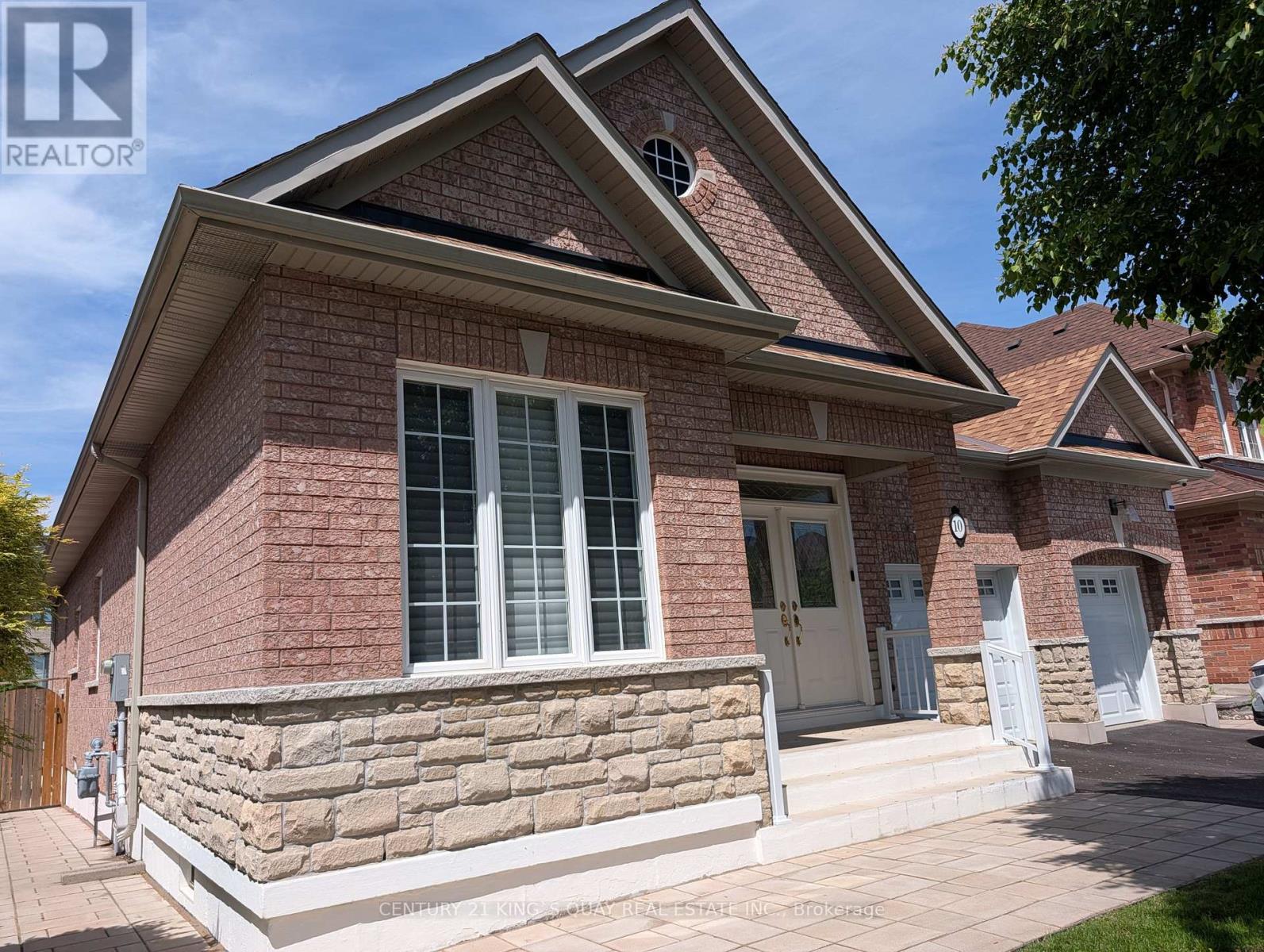 10 COAKWELL DRIVE - 24