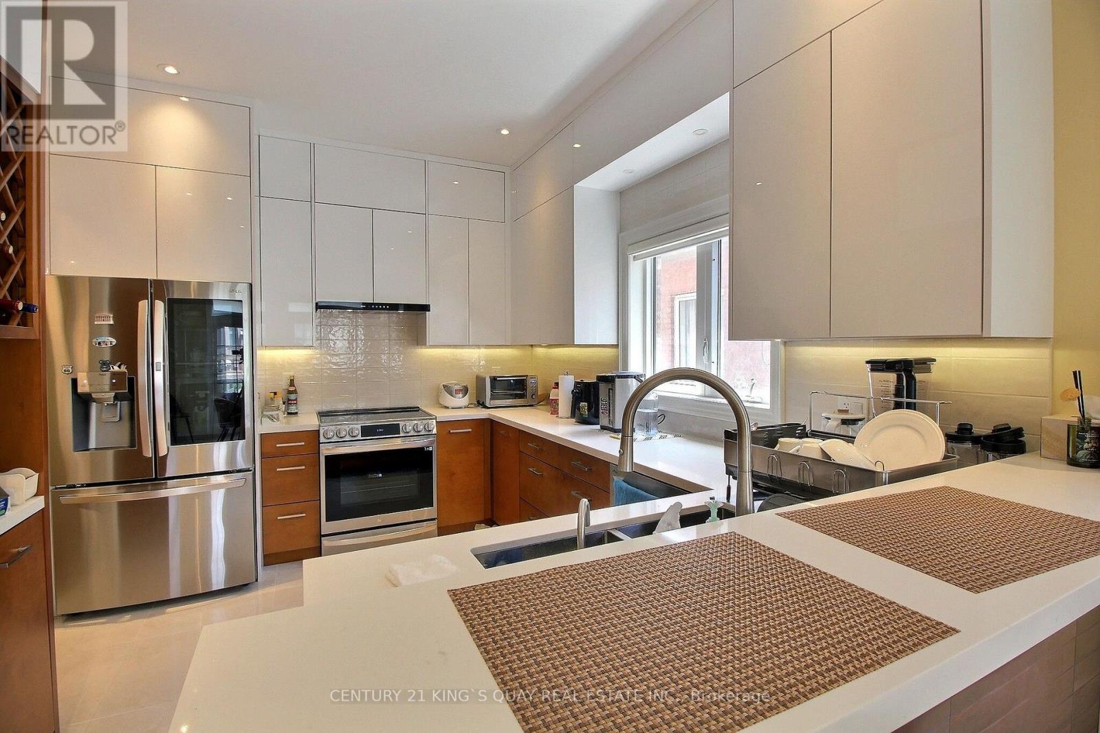 10 COAKWELL DRIVE - 6