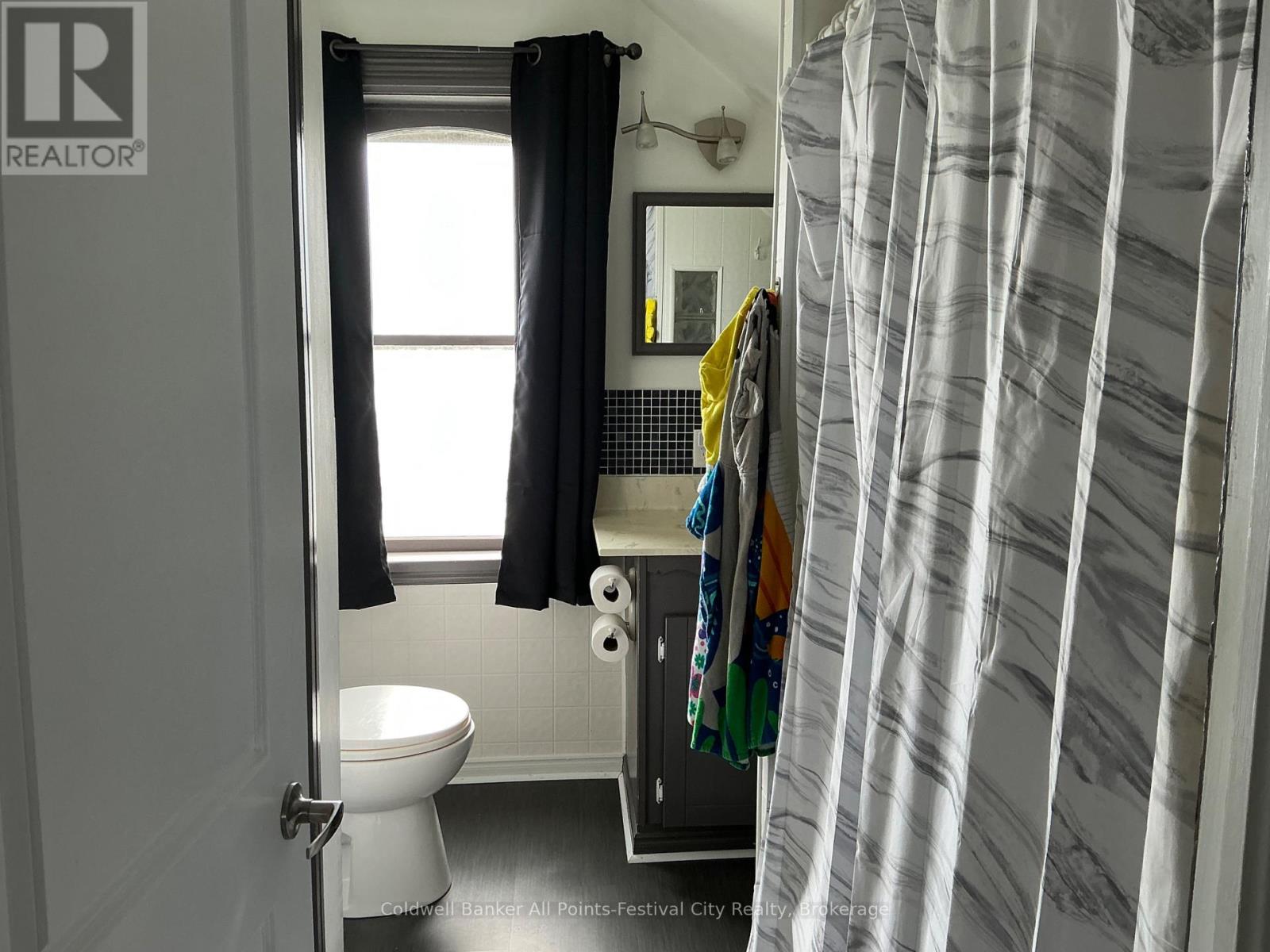43 MADDISON STREET E - Image 23