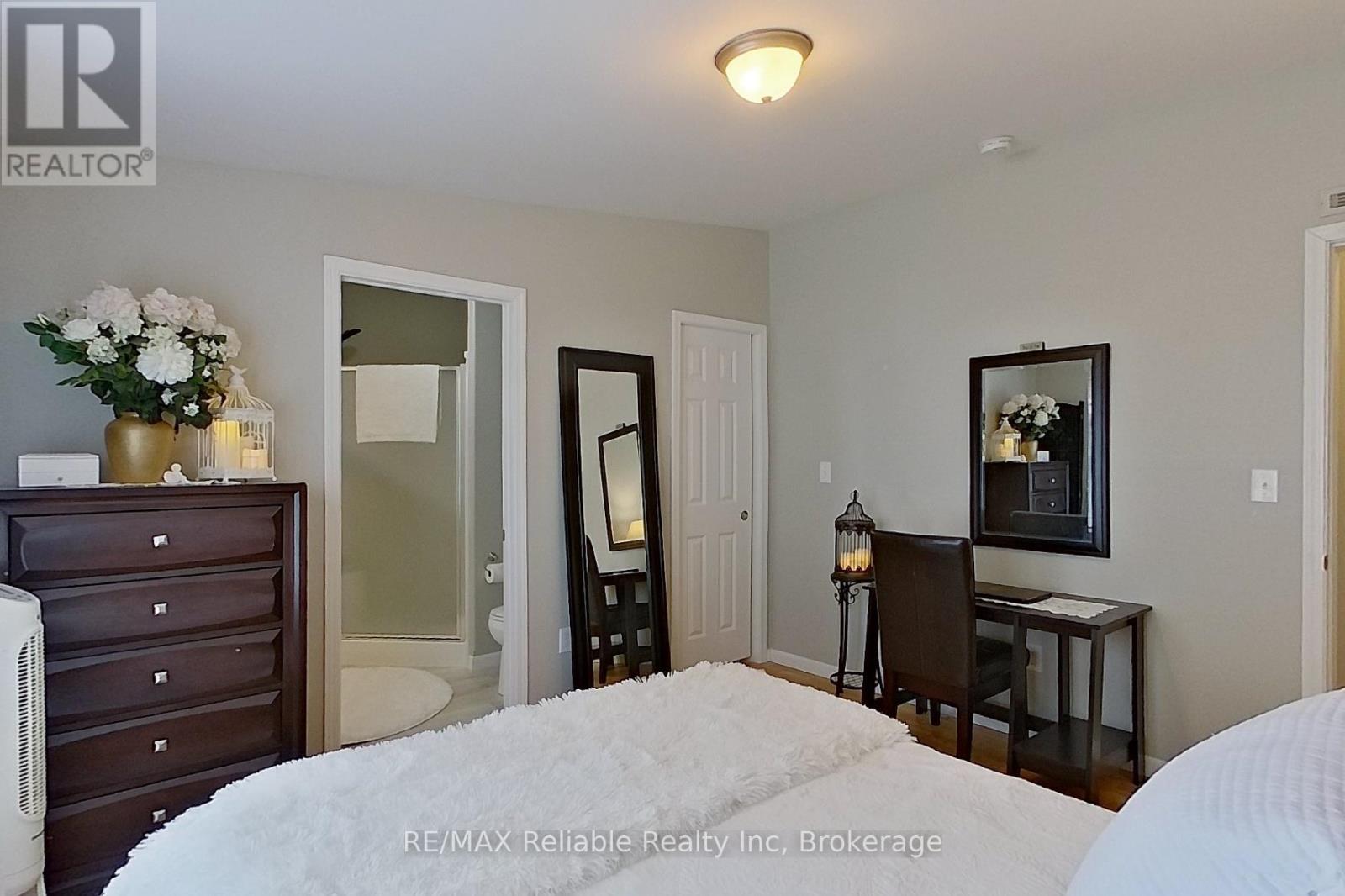 52 CHEROKEE LANE - Image 23