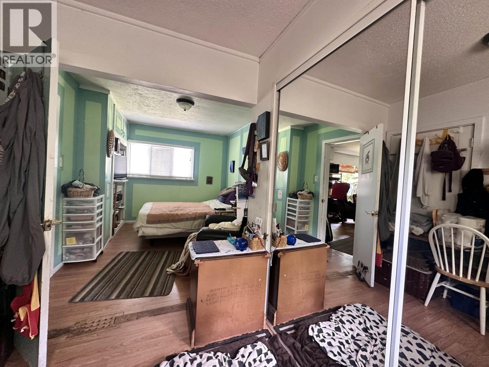 2510 KERR STREET - 10
