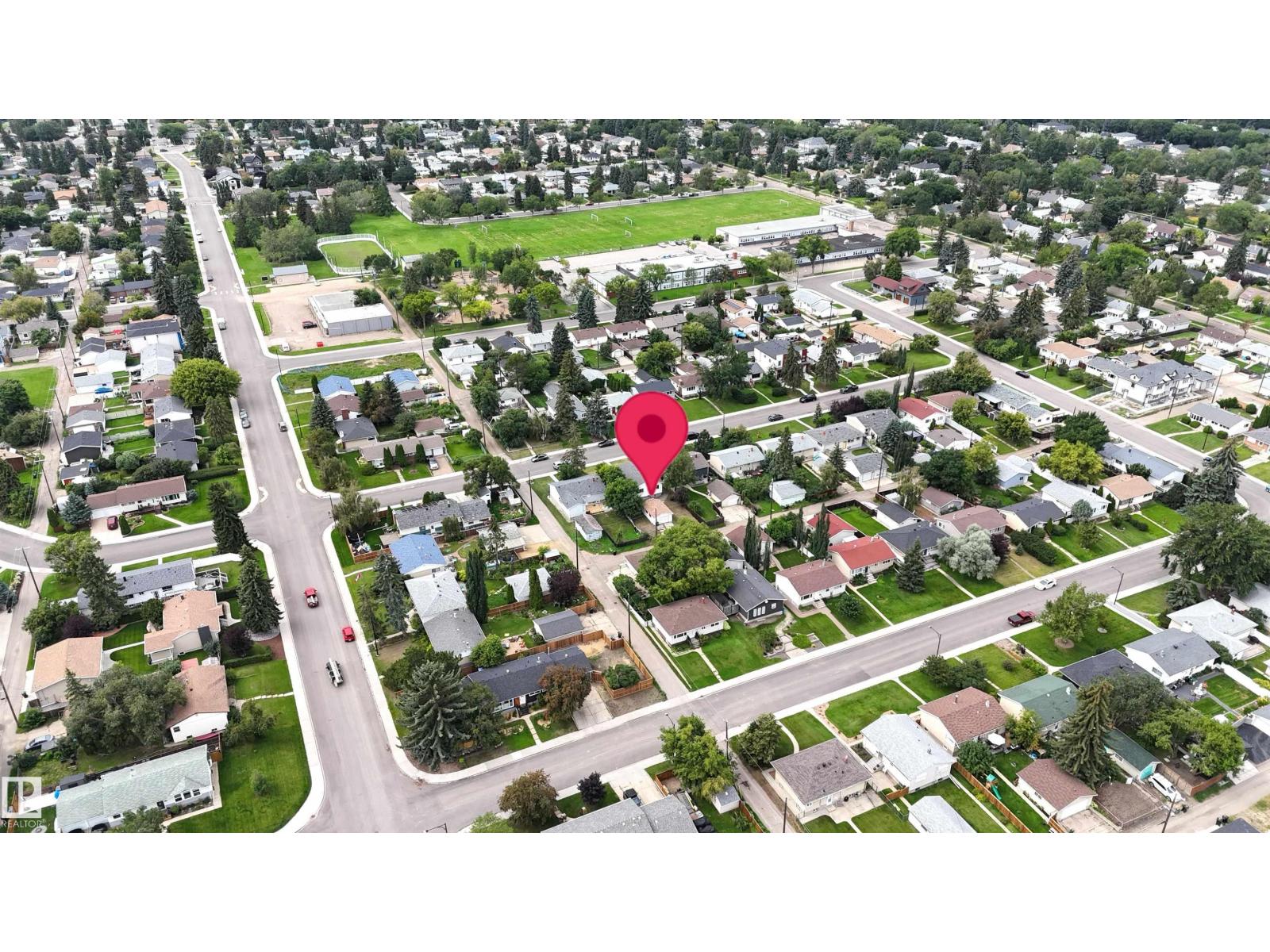 7311 77 ST NW - Image 6