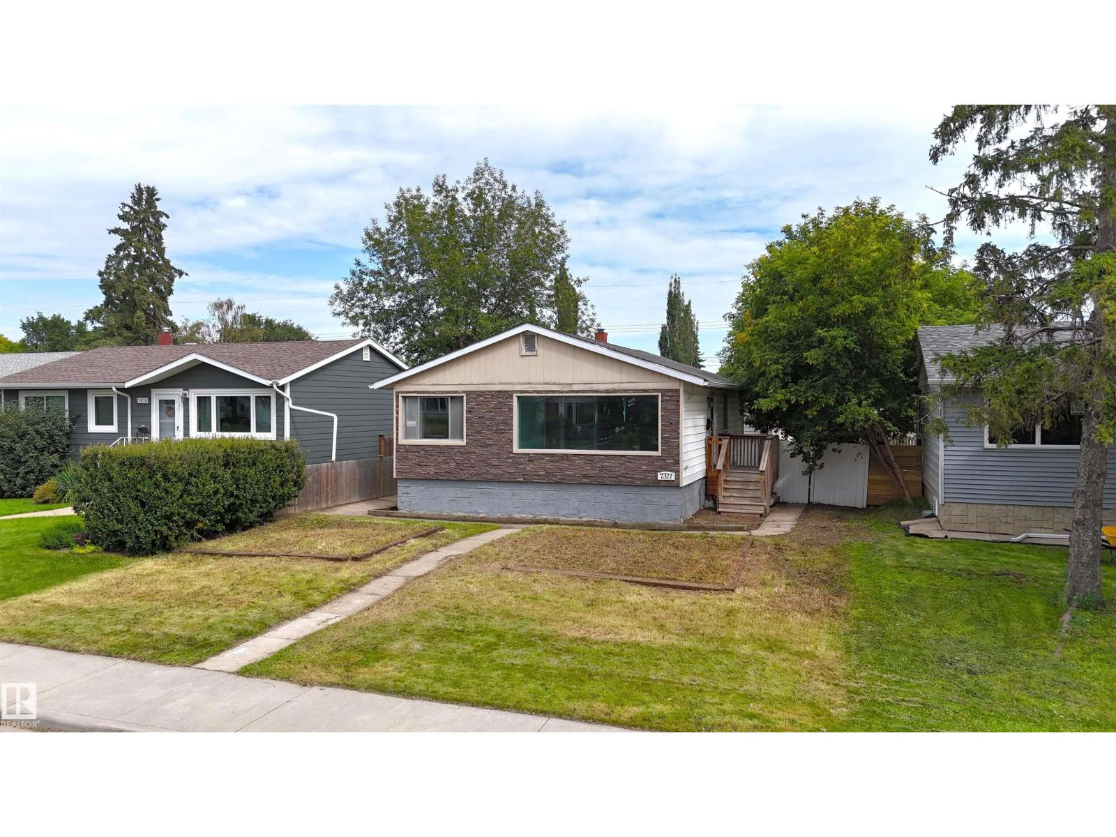 7311 77 ST NW - Image 7