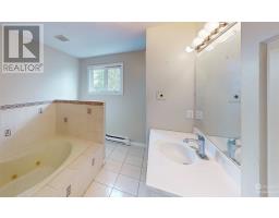 2 Benson Place thumbnail 11