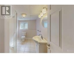 2 Benson Place thumbnail 7