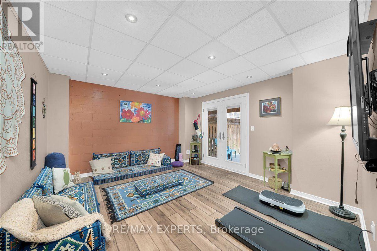 64 KNOLL HAVEN CIRCLE - 36