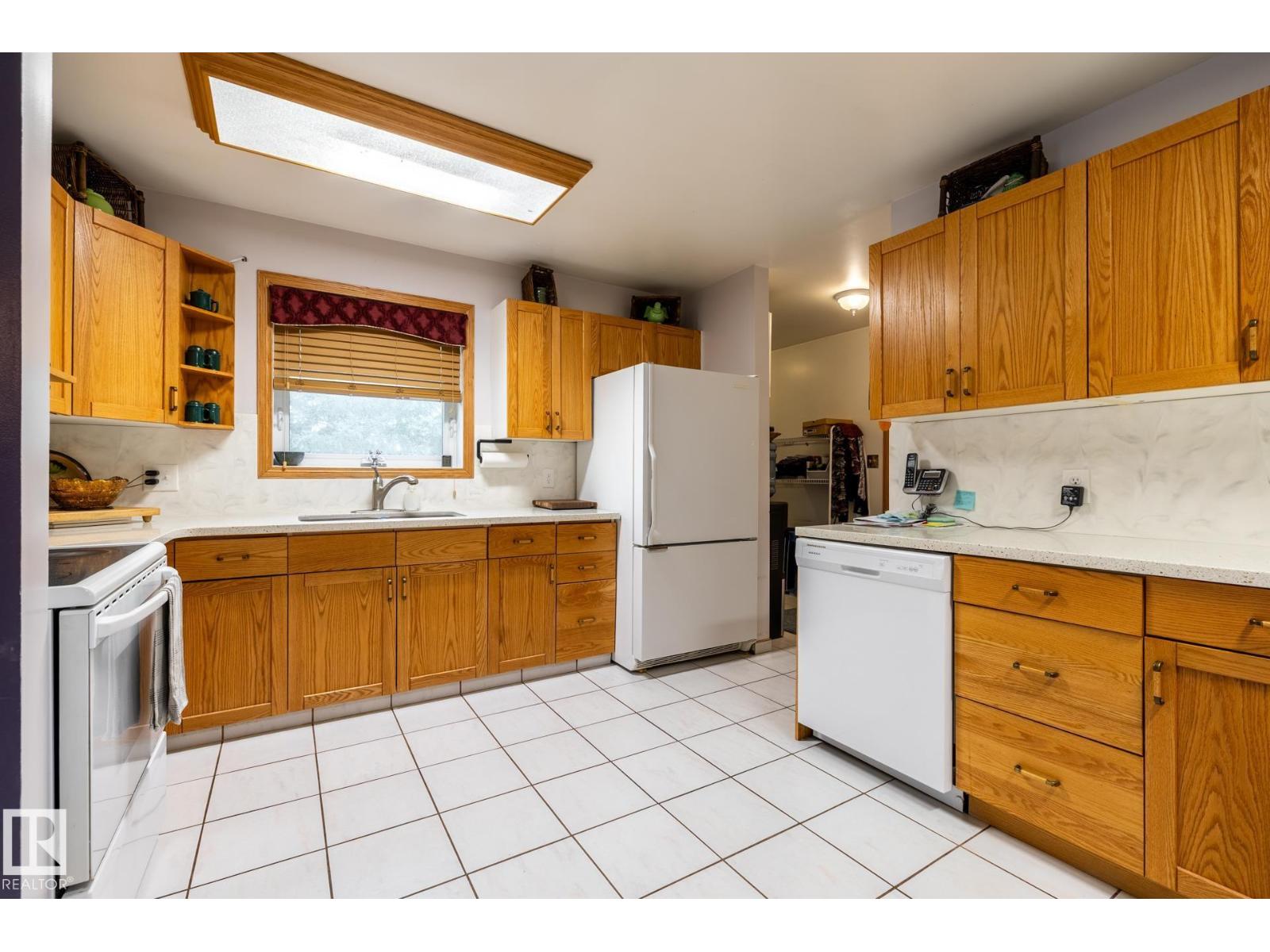 #229 22450 TWP ROAD 514 - 16
