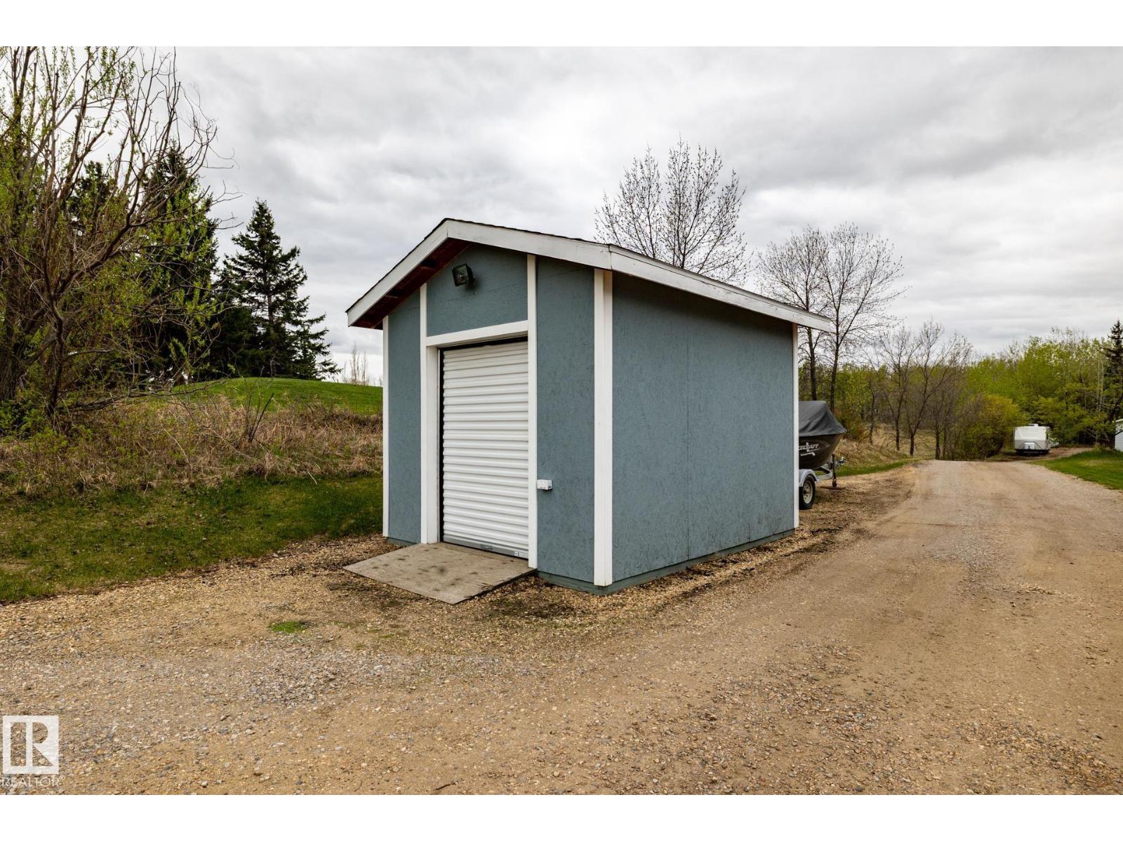 #229 22450 TWP ROAD 514 - Image 40