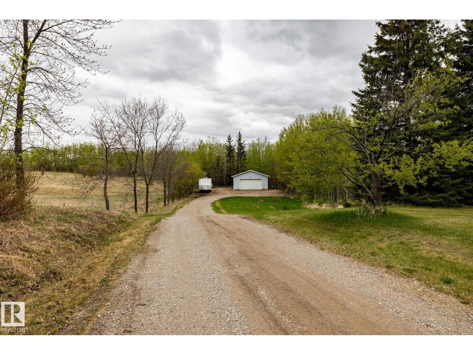 #229 22450 TWP ROAD 514 - 41