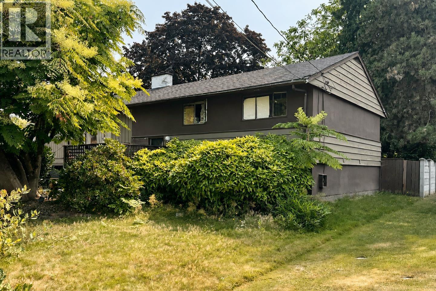 Property for sale at 1324 WILLOW WAY