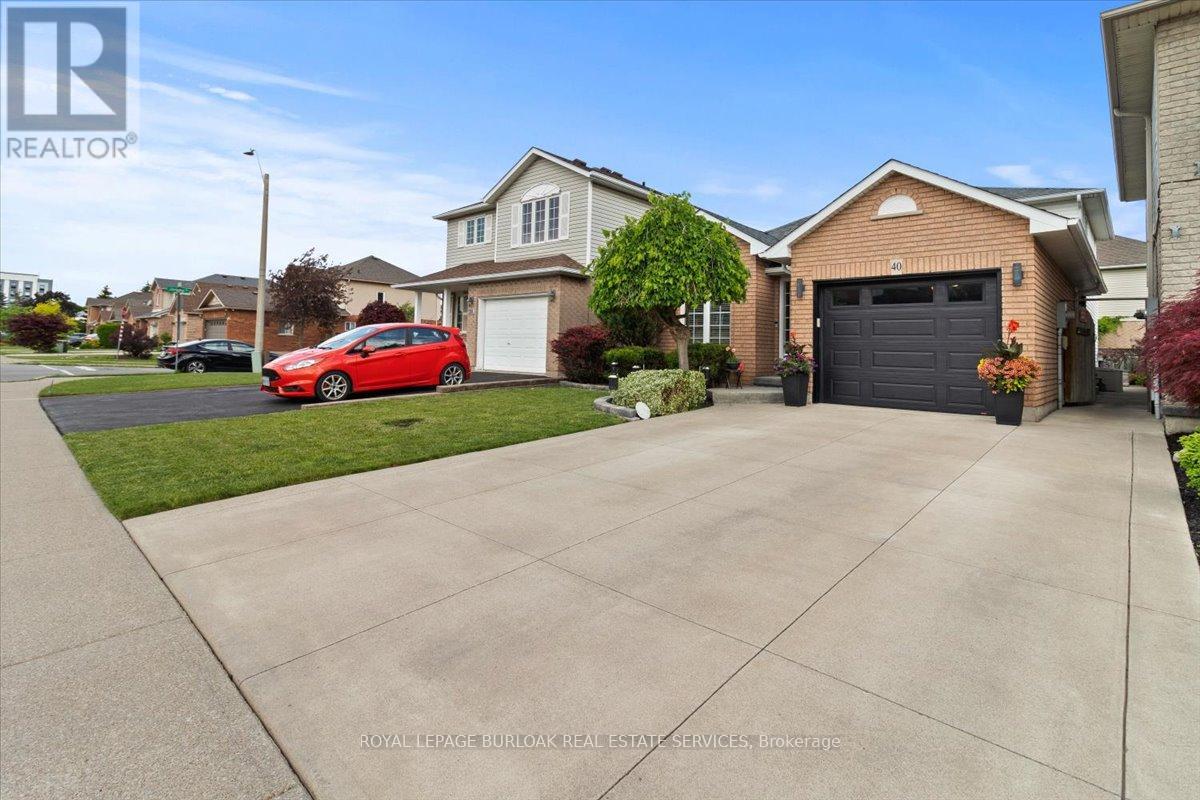 40 BRIDGETTE DRIVE - 45