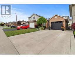 40 Bridgette Drive, Hamilton, ON L9A5J8 Photo 45