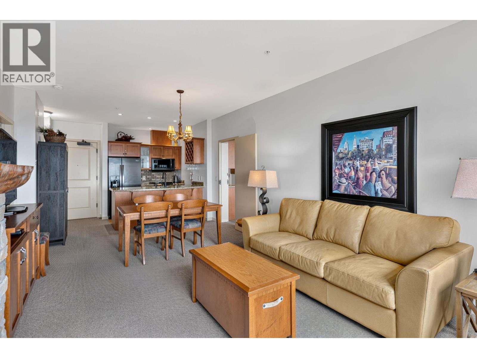 255 Feathertop Way Unit# 207, Big White