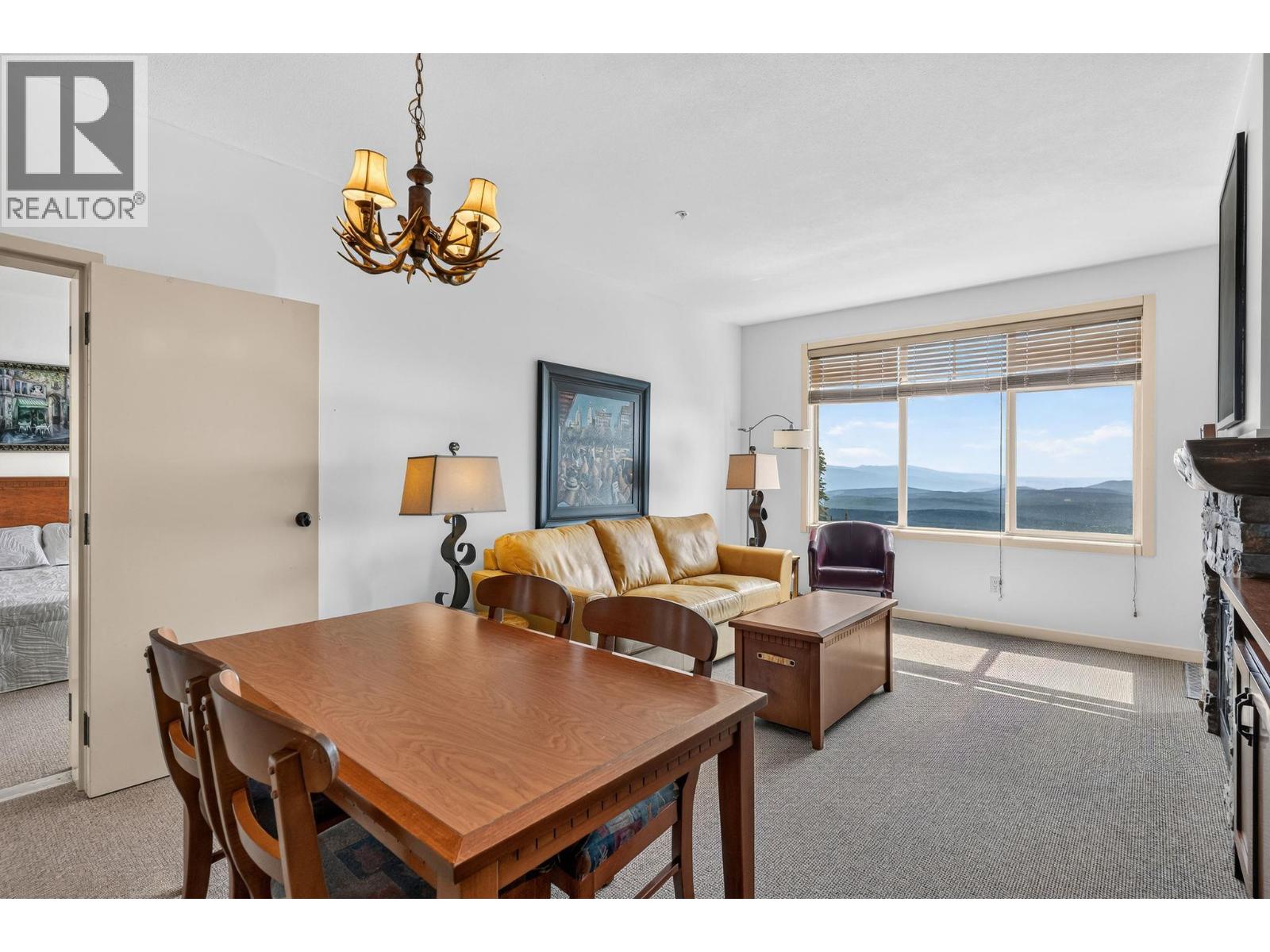 255 Feathertop Way Unit# 207, Big White