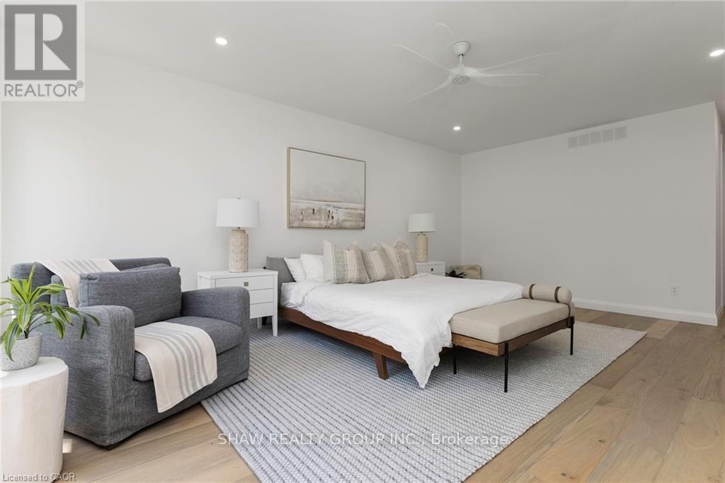 14 ST GEORGES COURT - Image 33