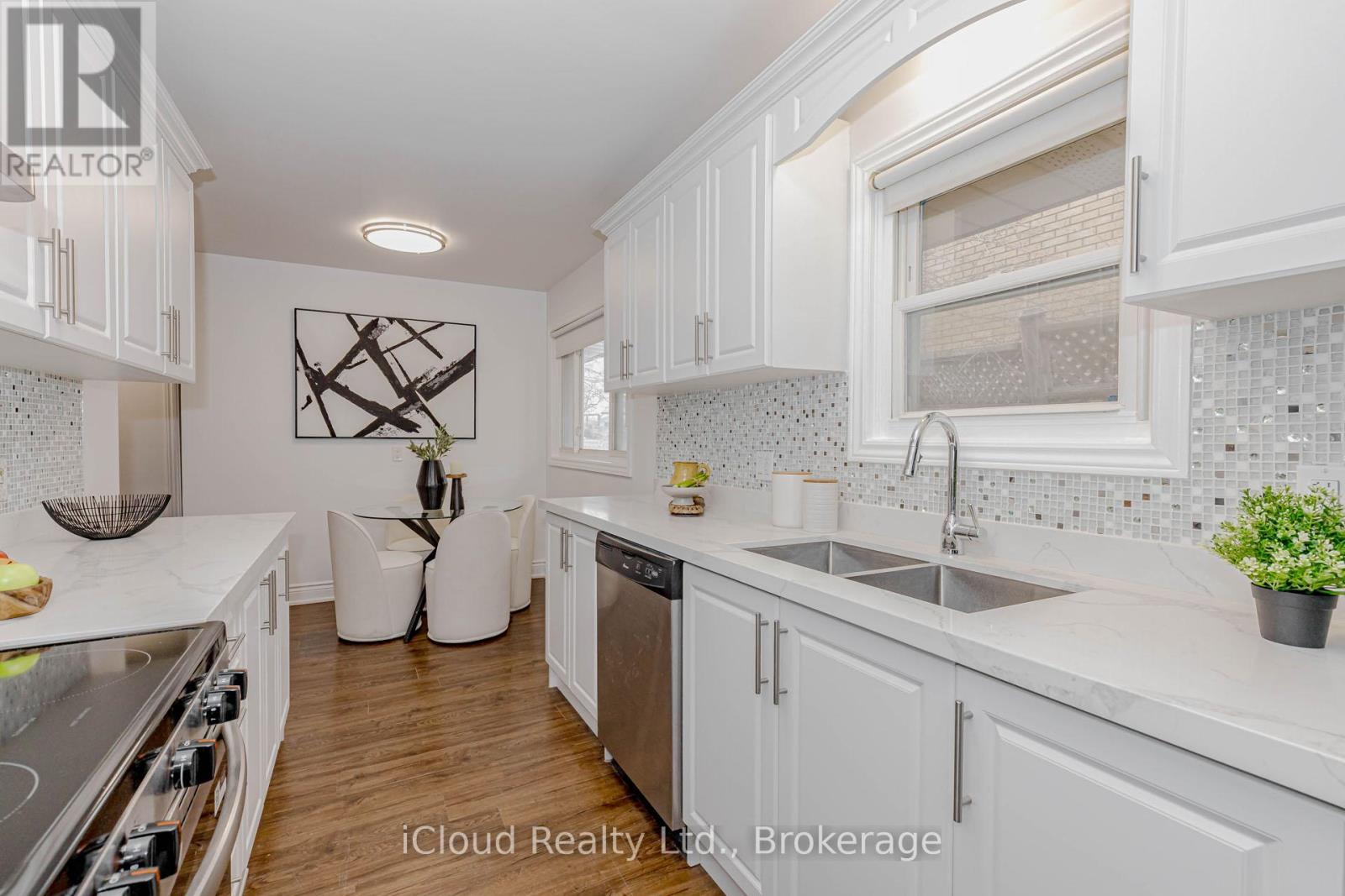28 HOFFMAN STREET - 21