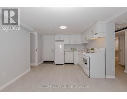 28 Hoffman Street, Kitchener, ON N2M3M7 Photo 36