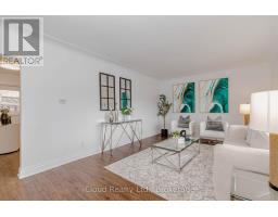Living room - 28 Hoffman Street, Kitchener, ON N2M3M7 Photo 6