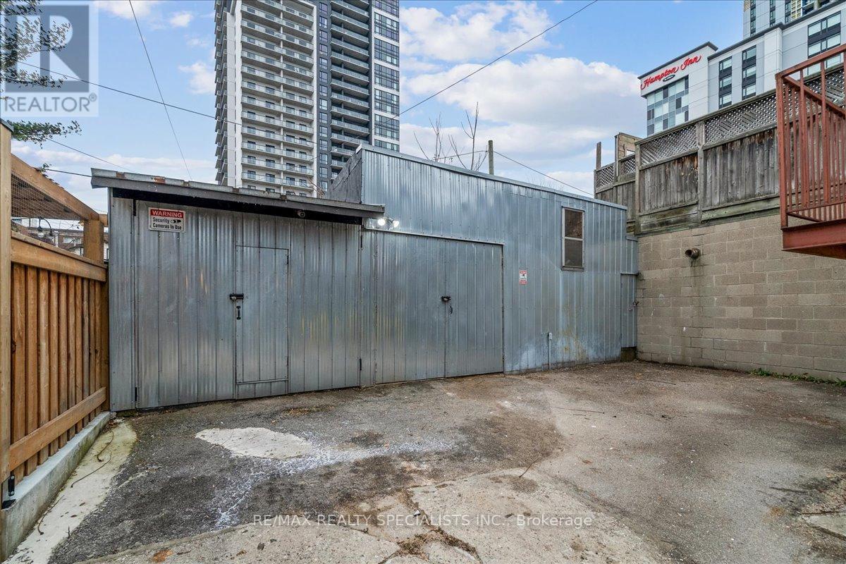 183 MARKET STREET - Image 37