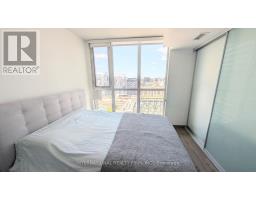 2110 - 85 Queens Wharf Road, Toronto, ON M5V0J9 Photo 9
