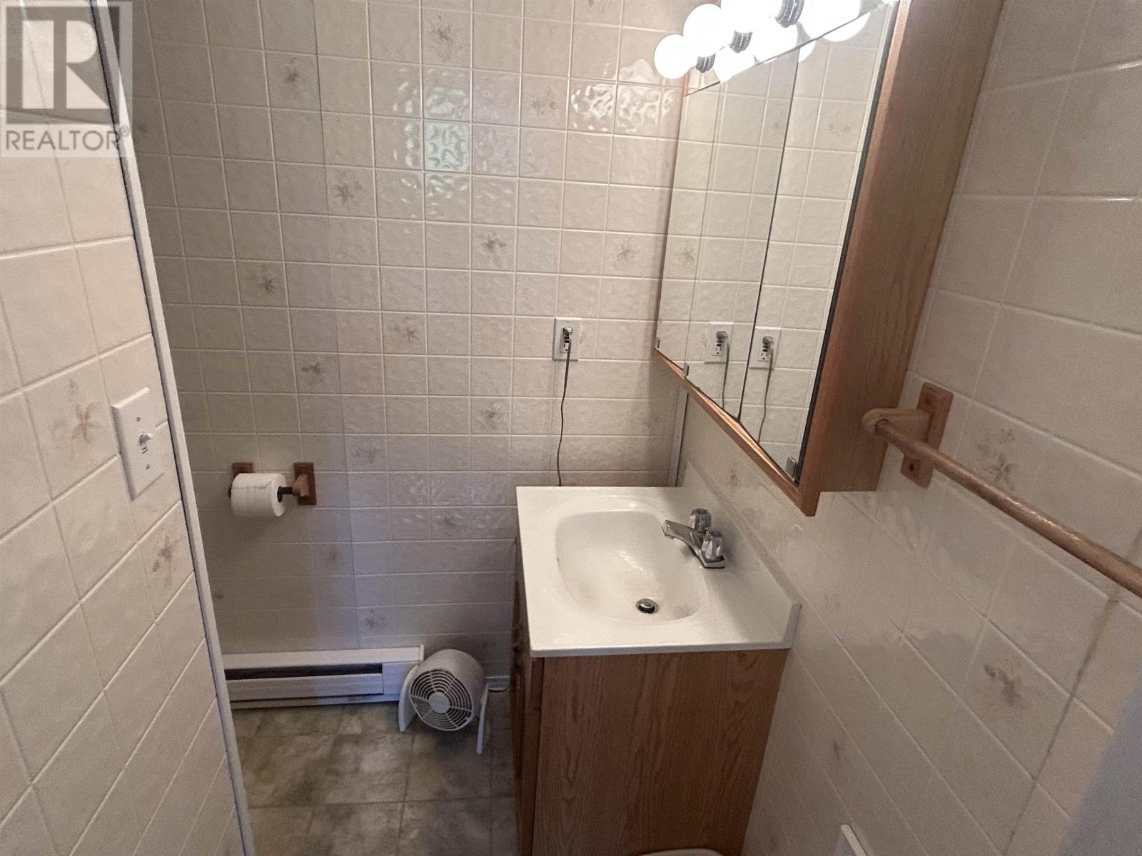 5591 DUNDEE Road - Image 11