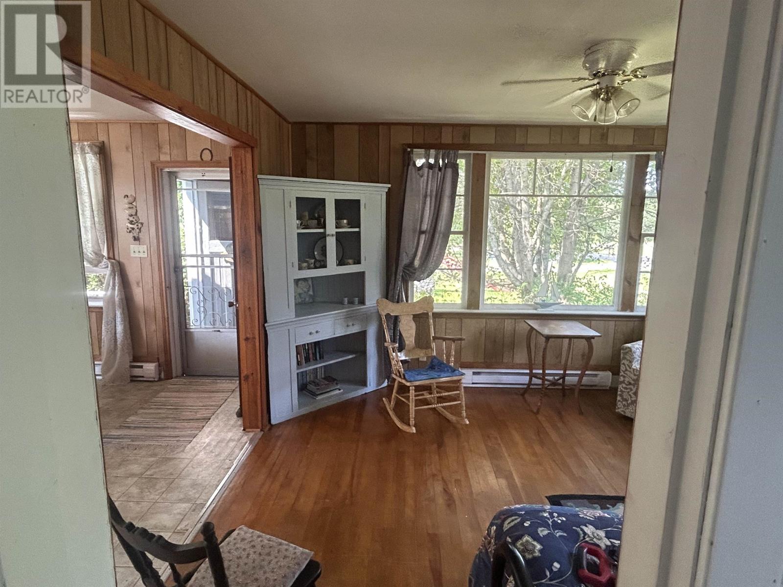 5591 DUNDEE Road - Image 8