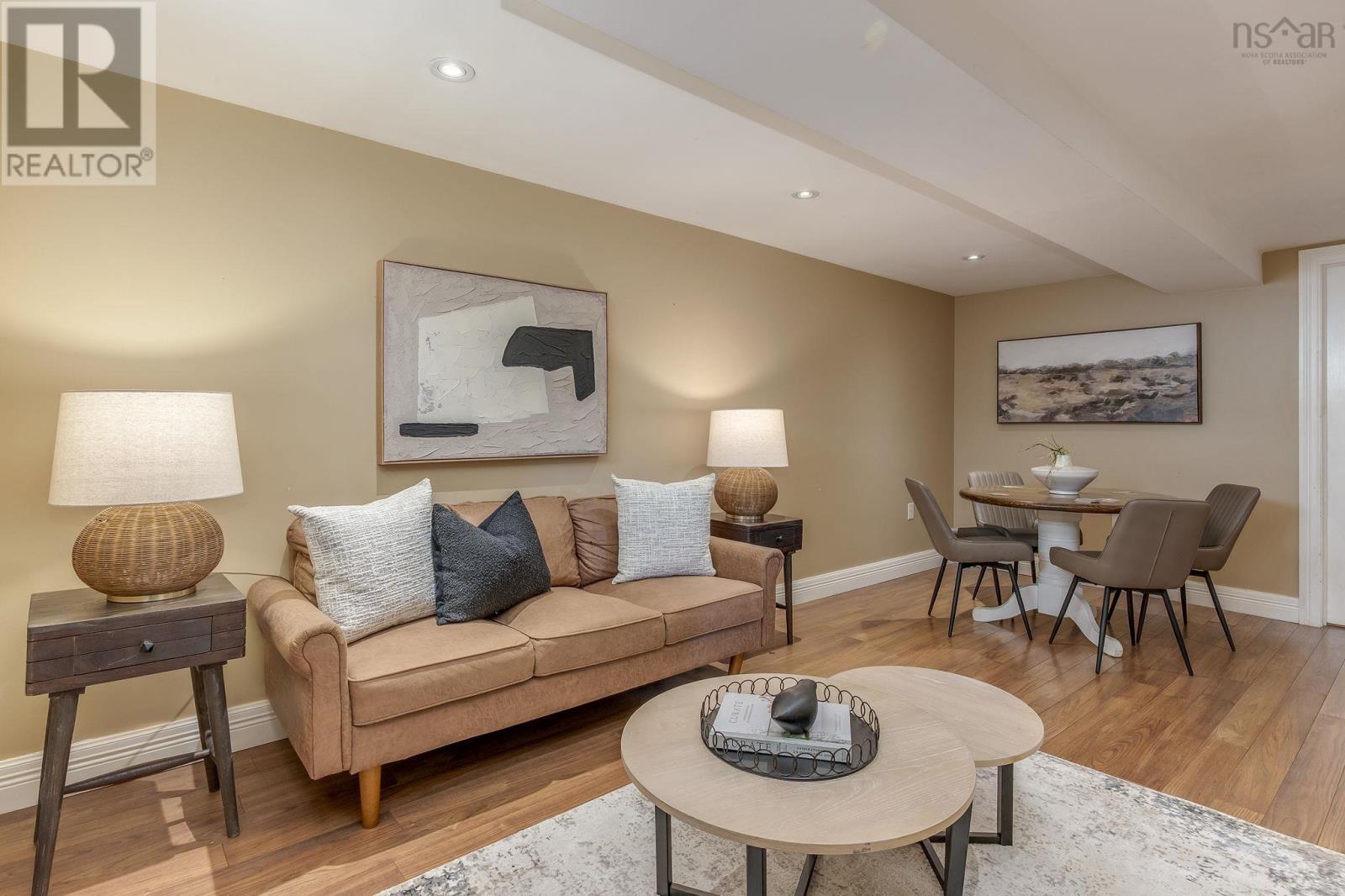 2821 Ralph Devlin Drive - Image 31
