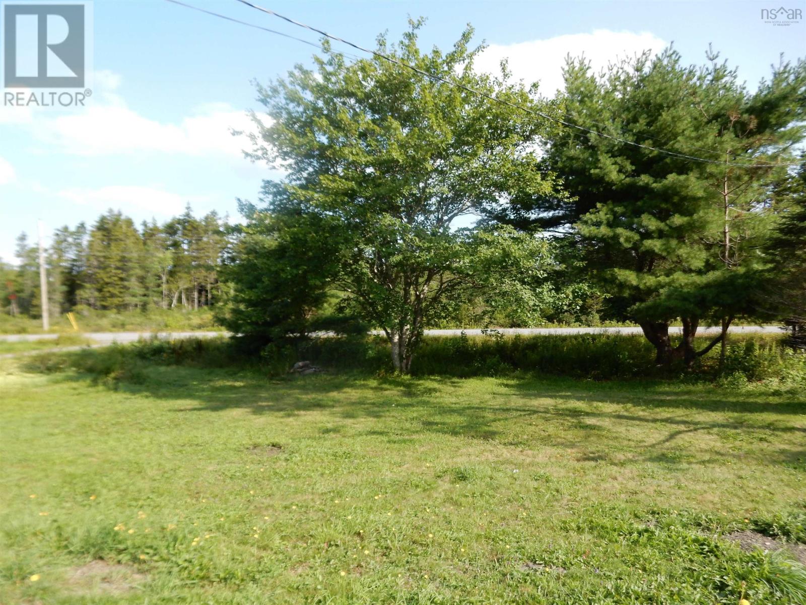 644 St Marys Road - 13