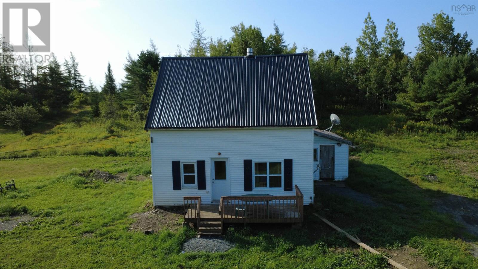 644 St Marys Road - 10
