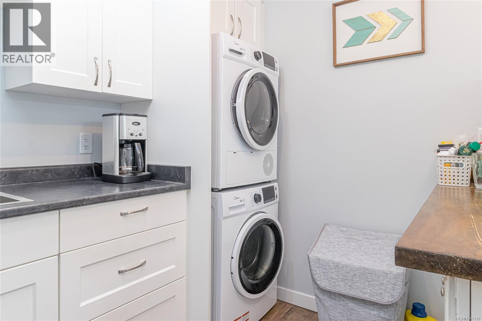 5208 Kaitlyns Way - Image 38