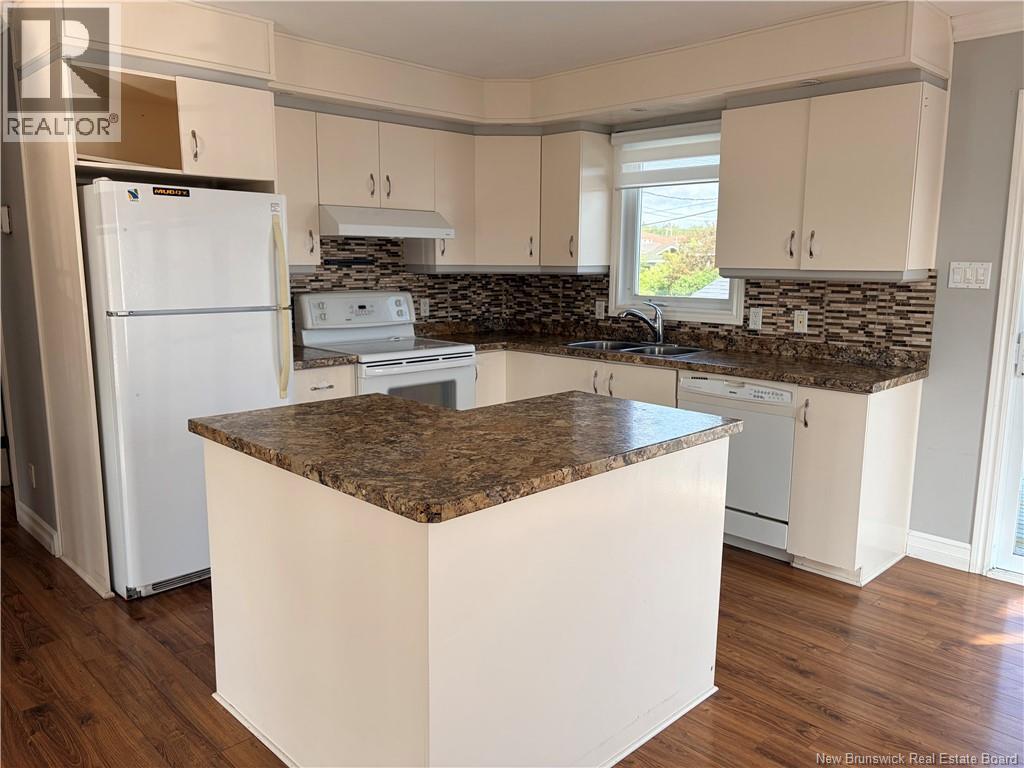 764 Rue Champlain Street - Image 15