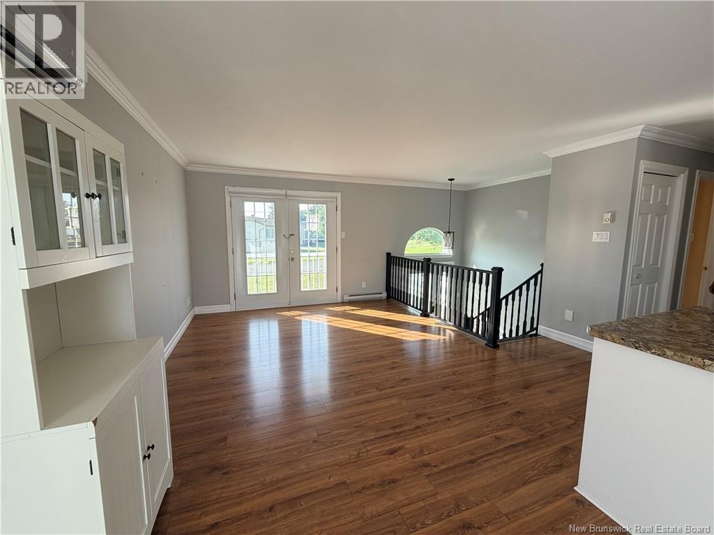764 Rue Champlain Street - 24