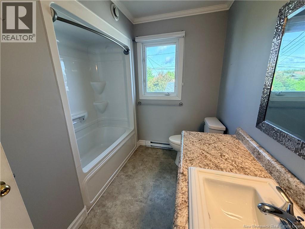 764 Rue Champlain Street - Image 27