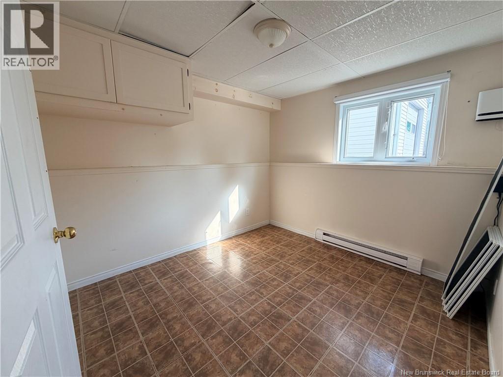 764 Rue Champlain Street - 36
