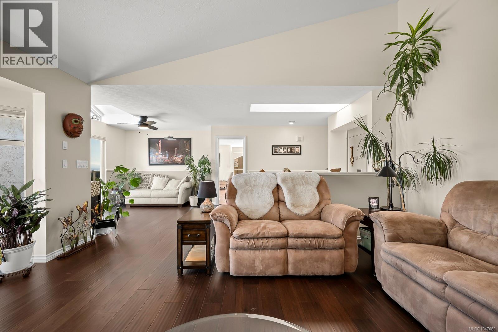 757 Bowen Dr - 34
