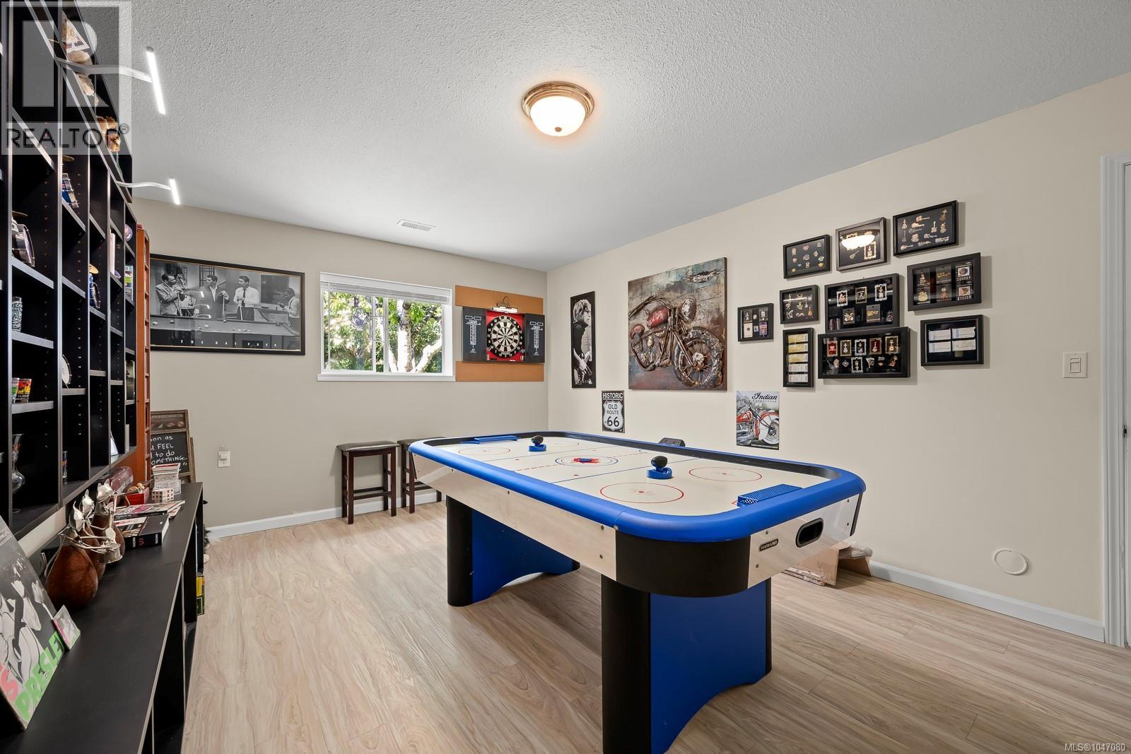 757 Bowen Dr - 50