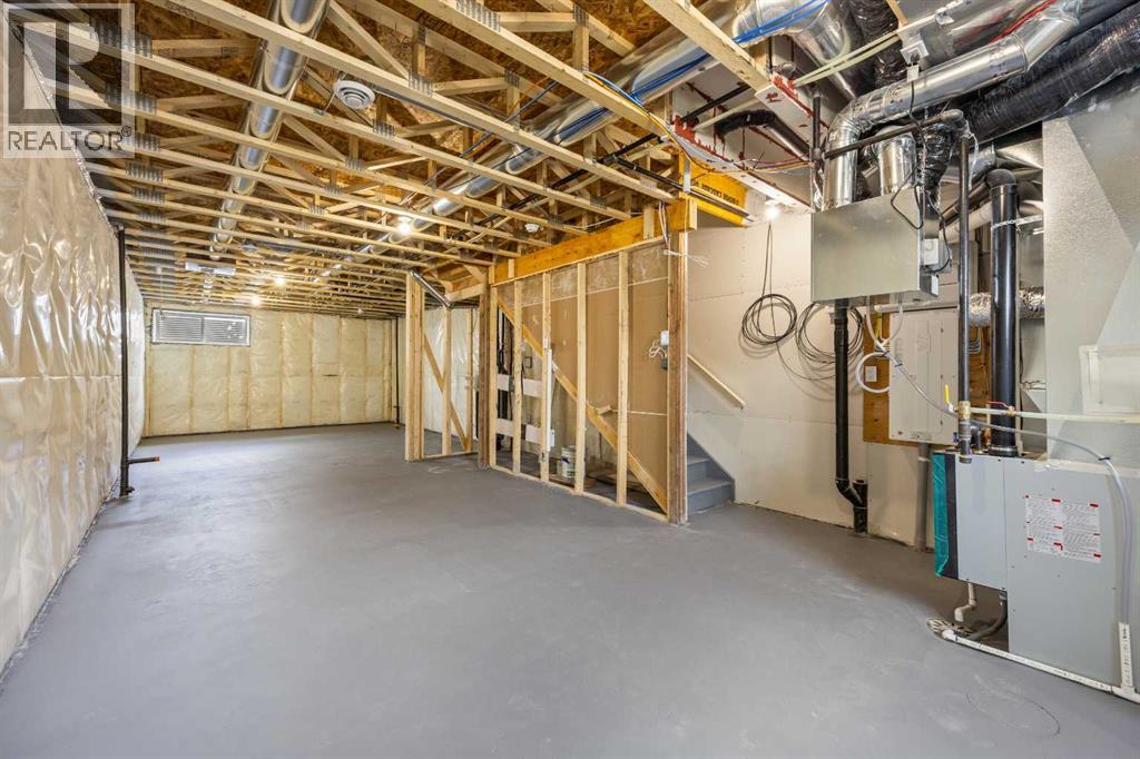 72 Amblefield View NW - 39
