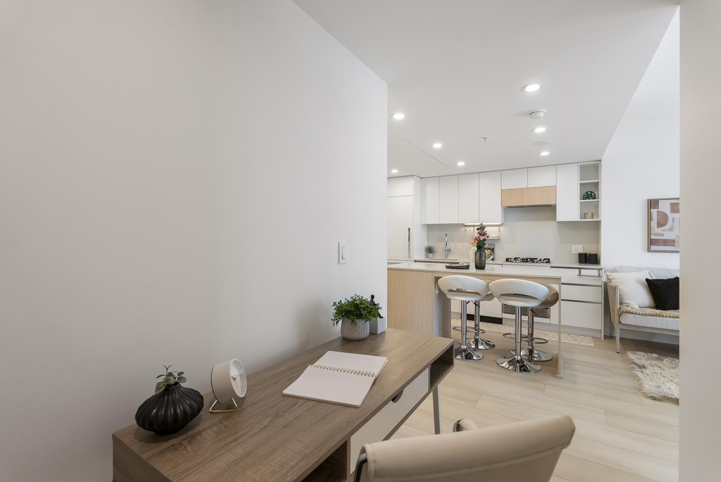 411 13573 98A AVENUE, Surrey