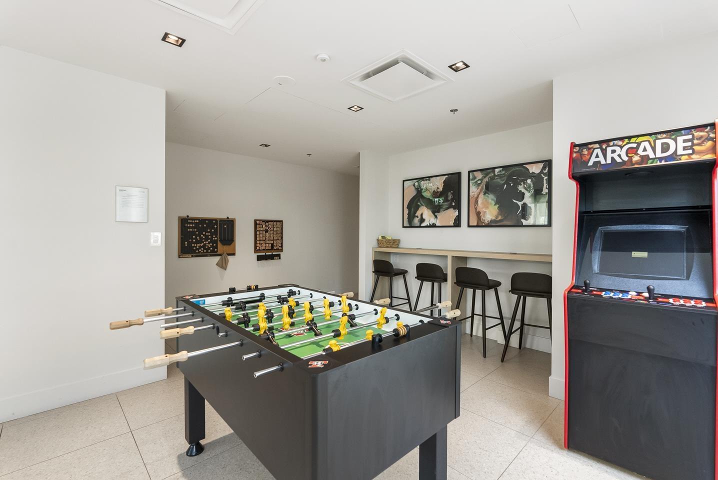 411 13573 98A AVENUE, Surrey