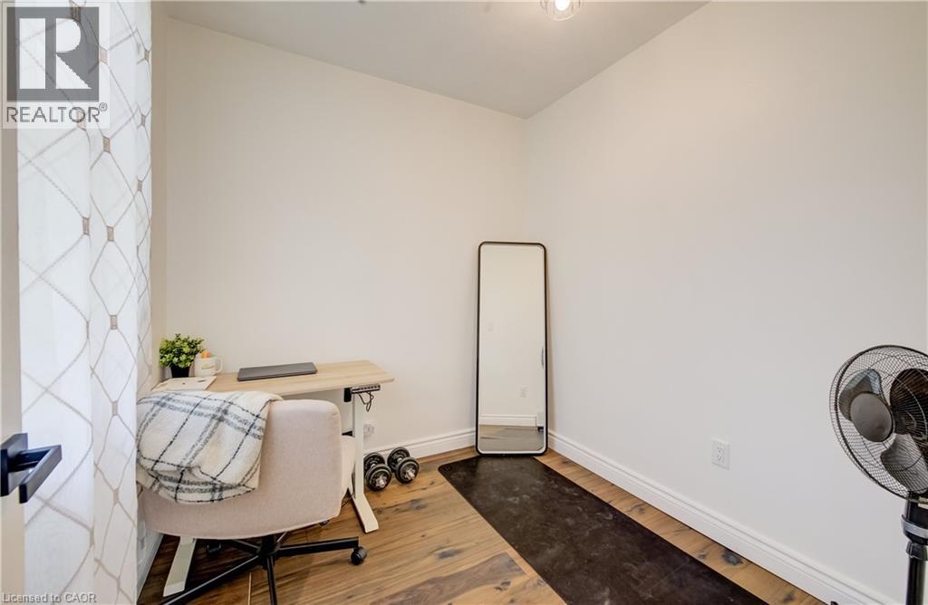 34 ST CLAIR Avenue - Image 14
