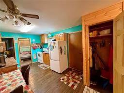 46 3rd Street S, Clear Lake, MB R0J1N0 Photo 6