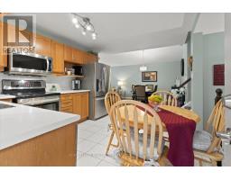 Bathroom - 40 Bridgette Drive, Hamilton, ON L9A5J8 Photo 10