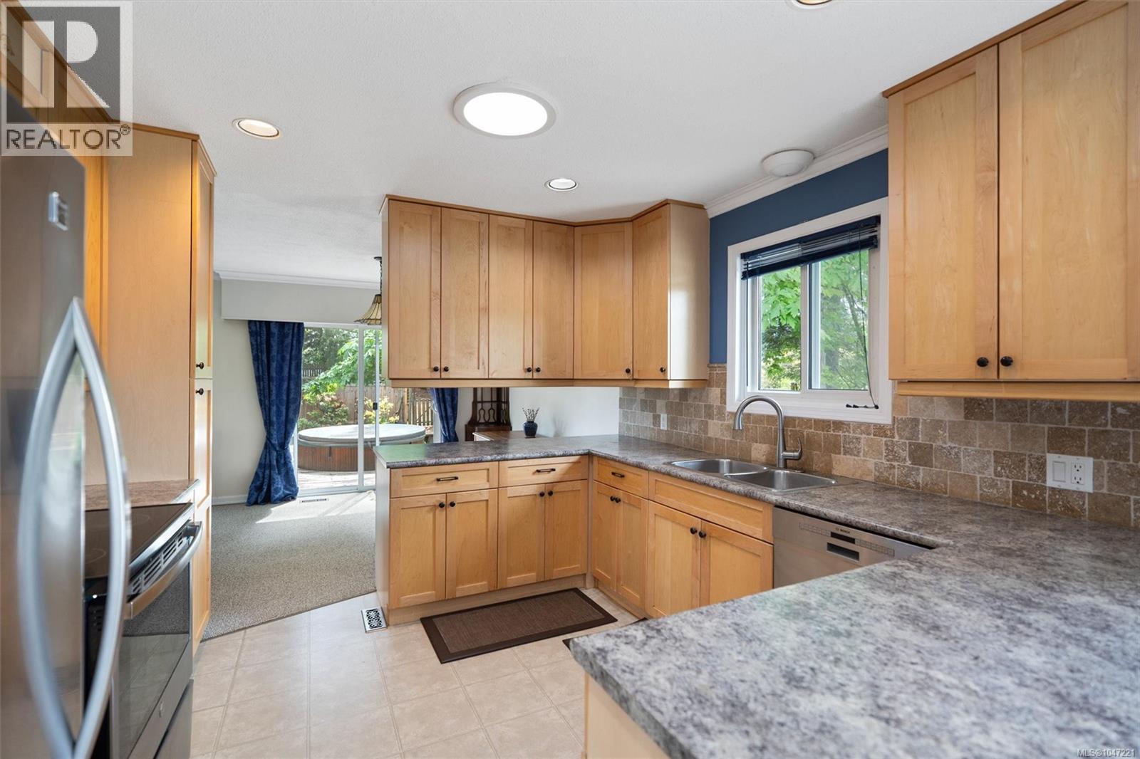 4550 Weber Rd, Duncan
