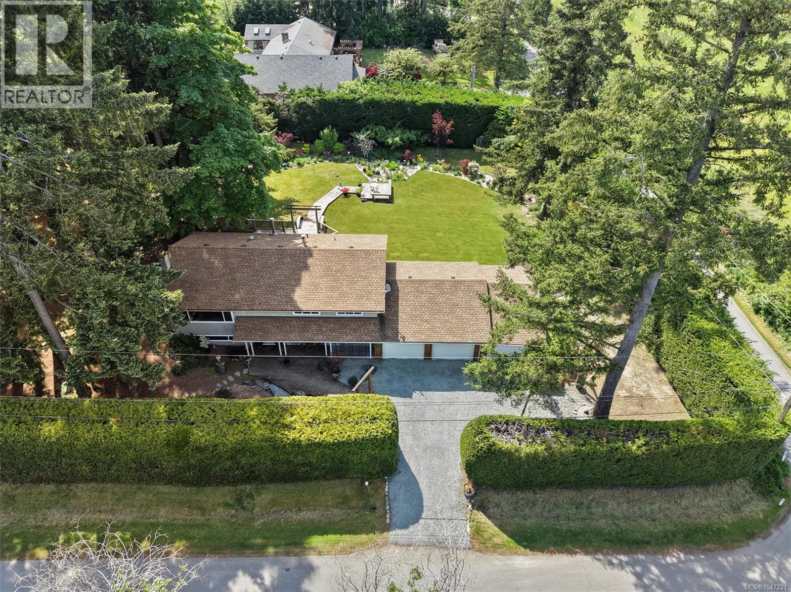 4550 Weber Rd, Duncan