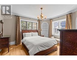 38 Forest Road thumbnail 13